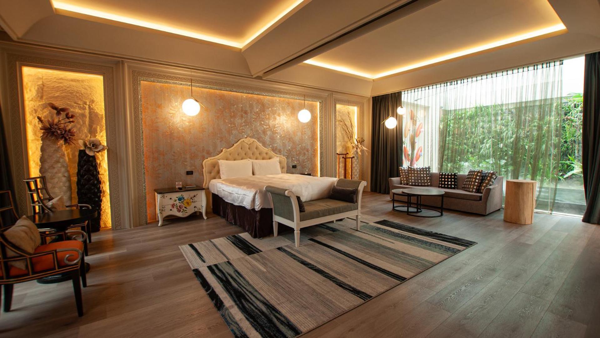 Mulan Motel Taichung Bagian luar foto